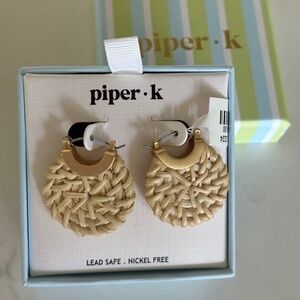 NIB round wicker earrings